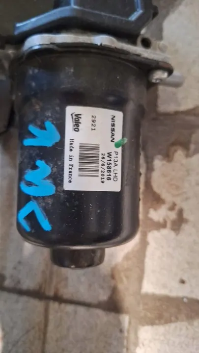 Nissan Juke II Pyyhkijänmoottori OE 288006PE0A image 2