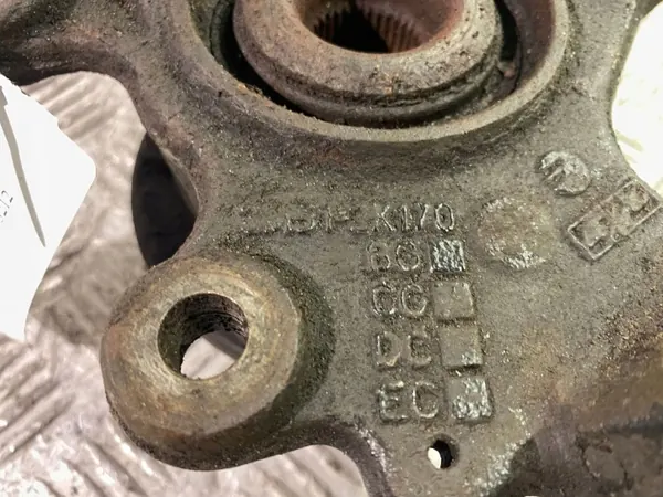 UTO38212 Moyeu de roue avant pour Ford Focus 2006 image 3