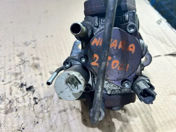 Nissan OE 16700-EB30B Hochdruckpumpe image 3