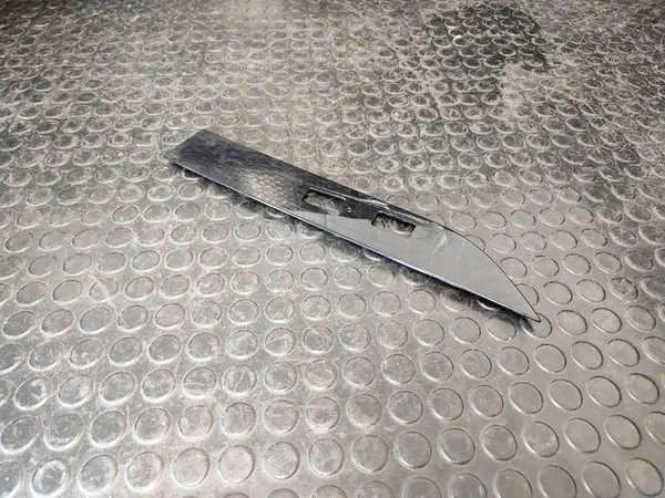 Faixa de teto esquerda SKODA 1.0L gasolina 2023 2230125 image 1