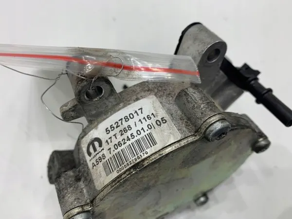 Bomba de vacío OEM 55278017 para Fiat Tipo 1.6 120CV image 3