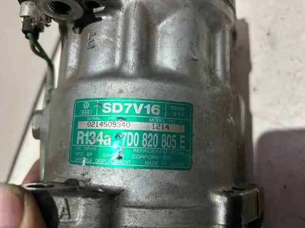 Compressore Aria Condizionata Volkswagen Transporter T4 OEM image 4