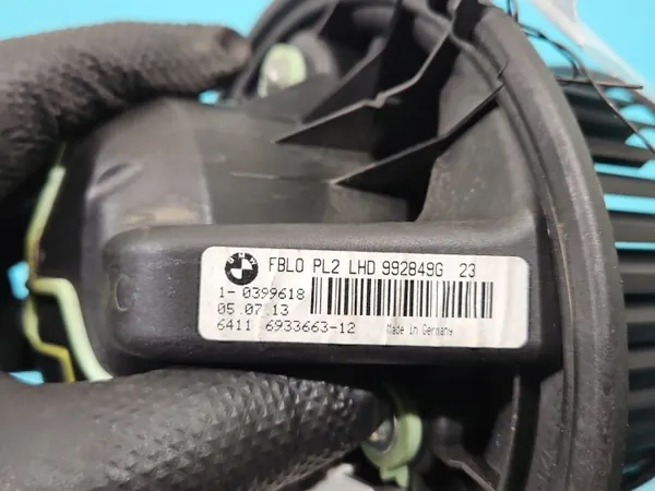BMW X1 E84 Gebläsemotor OEM 6933663 Gebraucht image 5