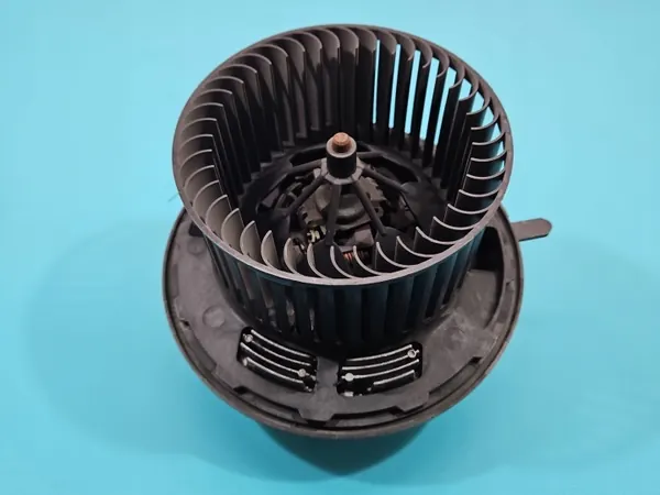 BMW X1 E84 Gebläsemotor OEM 6933663 Gebraucht image 6