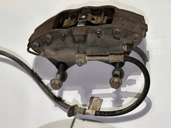 Kit de freins Brembo OEM 235296 pour Chevrolet Camaro image 10