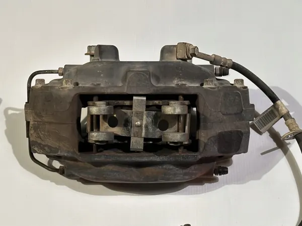 Kit de freins Brembo OEM 235296 pour Chevrolet Camaro image 5