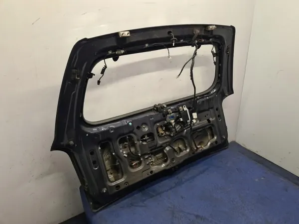 Hyundai Santa Fe I Takaluukku OEM SIMAR-58184-W5 image 9