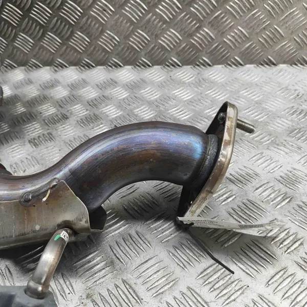 Mazda CX-5 Avgasgrenrör OEM PERE2050X Begagnad image 5