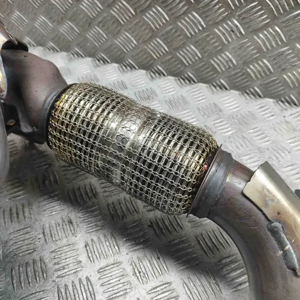 Mazda CX-5 Avgasgrenrör OEM PERE2050X Begagnad image 6