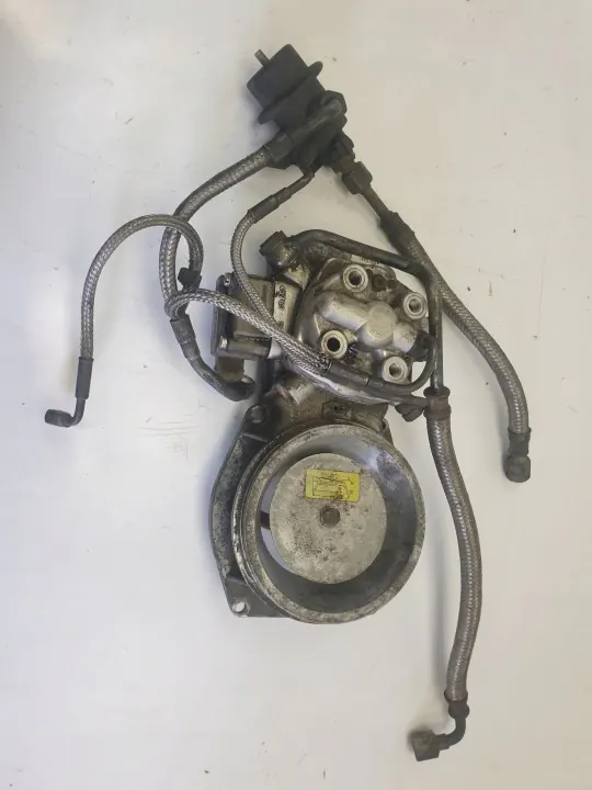 Distribuidor combustível AUDI 80 B3 1.8i OEM 0438121011 image 2