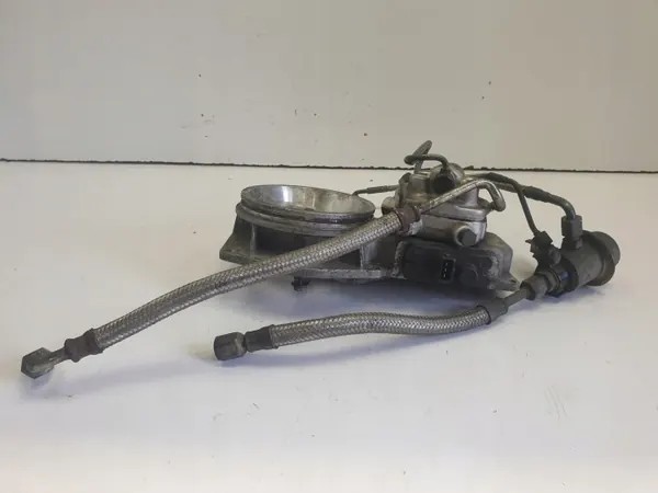 Distribuidor combustível AUDI 80 B3 1.8i OEM 0438121011 image 7