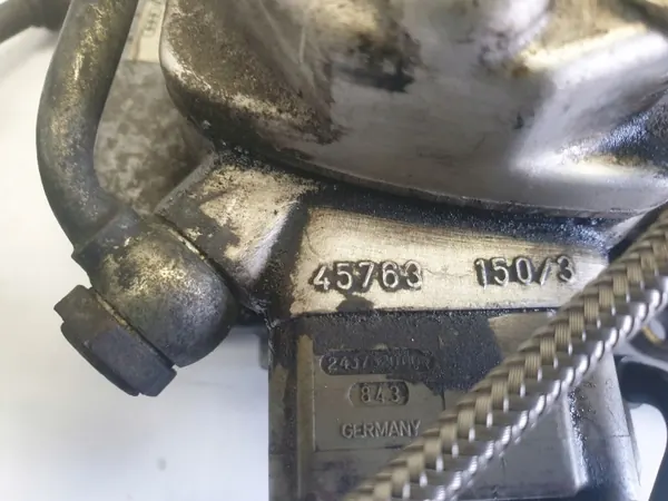 Distribuidor combustível AUDI 80 B3 1.8i OEM 0438121011 image 8
