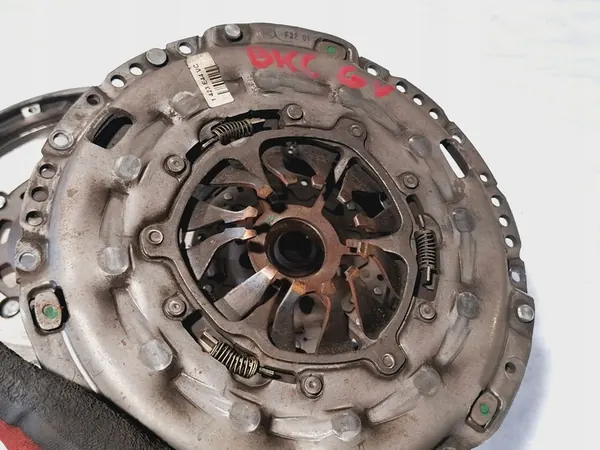 Volante de Dupla Massa VW Golf V 1.9 TDI BKC image 8