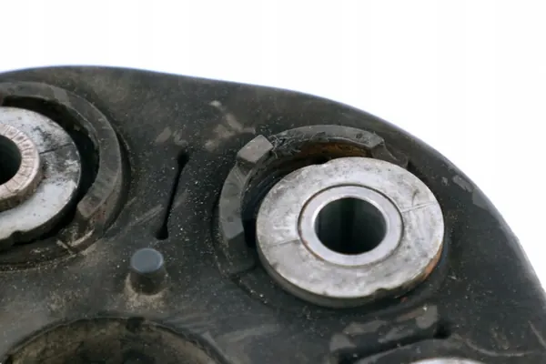 BMW E65 E66 E67 Koppling Axel Gummi image 8