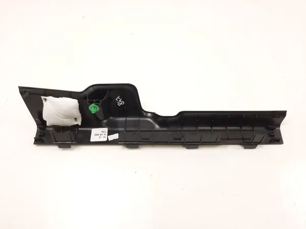 Honda HR-V pelarbeklädnad OEM 84201T7WA01020 image 4