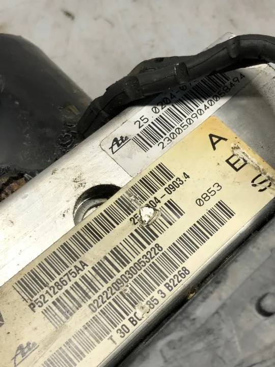 Contrôleur Pompe ABS OEM 56044240AA P52128675AA image 6