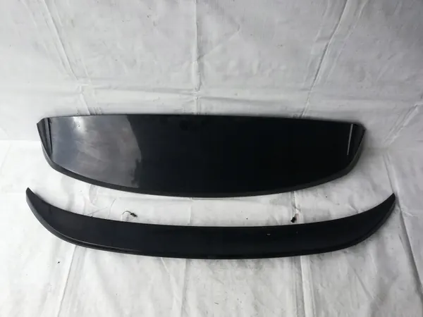 VW T-Roc Spoiler OEM 1234543223 - Heckklappenlippe image 2