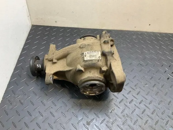 Différentiel arrière BMW 5 (E60) 9008012101630005 4.8L 2008 image 2