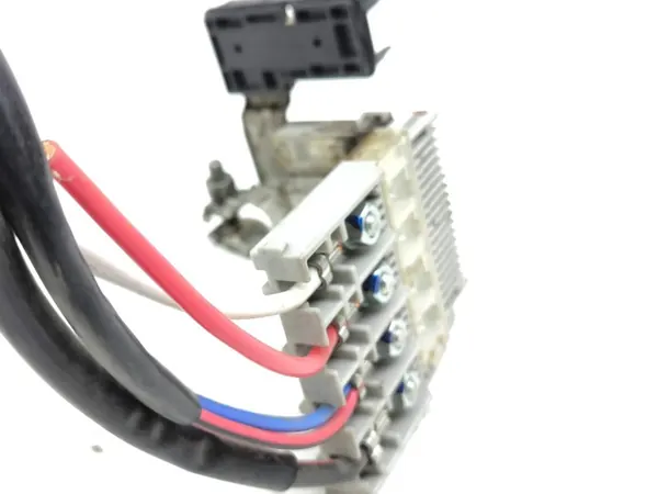 Fusible relais batterie Mitsubishi Outlander 2013 OEM AMD149473 image 4
