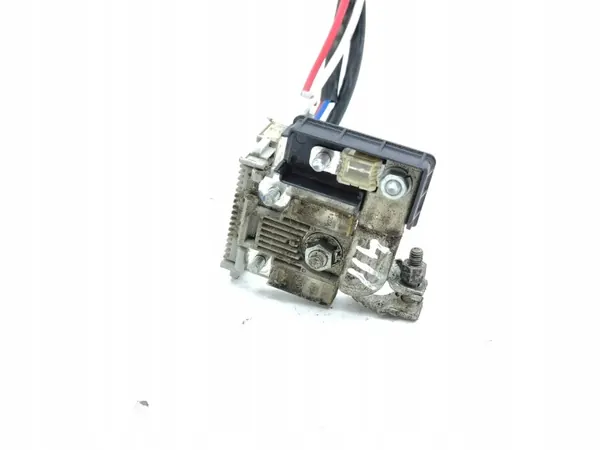 Fusible relais batterie Mitsubishi Outlander 2013 OEM AMD149473 image 5