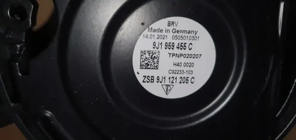 Porsche Lüftergehäuse OEM 9J1121384 Rechte Seite image 4