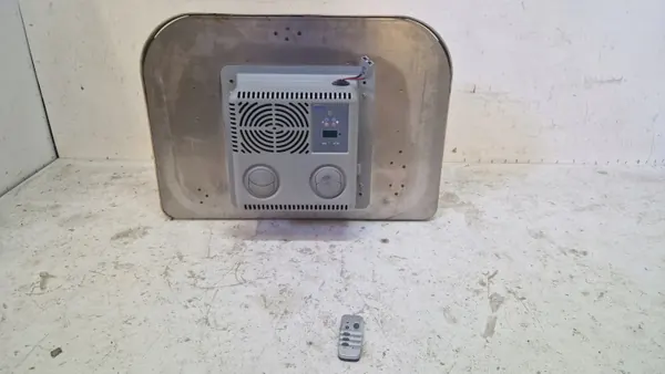 Dometic Dachklimaanlage OEM 195033 - Gebraucht image 5