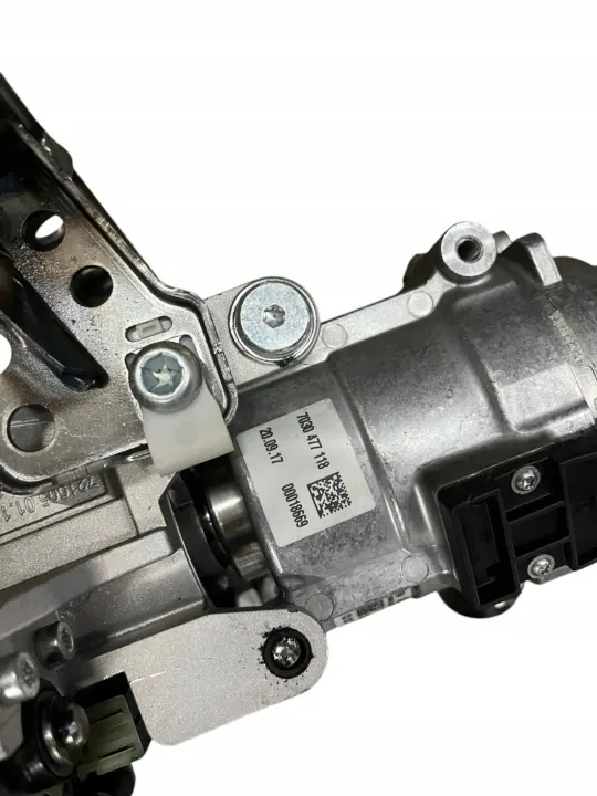 Audi A4 B9 Rattstam OEM 8W0927287C image 5