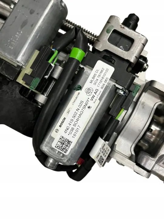 Audi A4 B9 Rattstam OEM 8W0927287C image 6