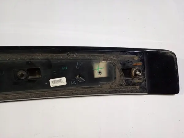 Spoiler OEM KKM23129 para Dodge Challenger 2015- image 7