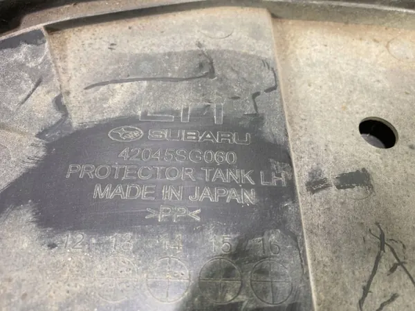 Subaru brandstoftankschild OEM FBZ20638 - Gebruikt image 4