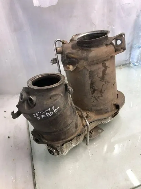 Catalisador OEM 05L131705 para Skoda Karoq 2.0L image 2