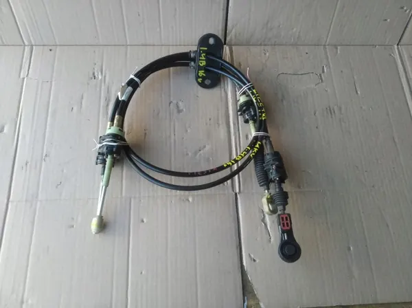 Ford OE Versnellingsbakkoppeling Kit OEM Fiesta MK5 1.4B image 2