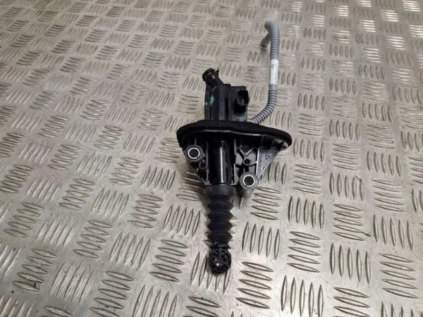 Renault Kupplungsaktuator OEM 308503188R - Gebraucht image 5
