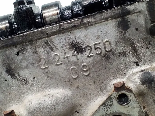 Culata Opel Omega B1 OEM 2244250 - Usado image 6