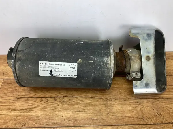 OEM 05181998AA Achterste uitlaatdemper Dodge Challenger image 3