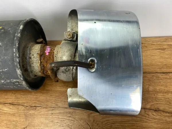 OEM 05181998AA Achterste uitlaatdemper Dodge Challenger image 7
