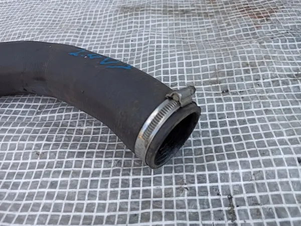 VOLVO S60 II V60 10-18 Manguera Intercooler 31293562 image 3