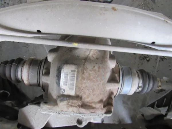 Hinterachsdifferential BMW 4 F36 Gran Coupe 7605589 image 2
