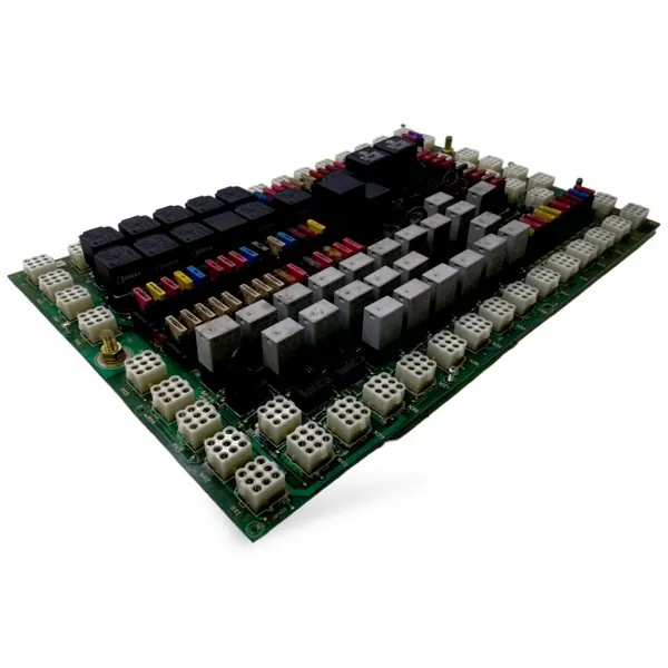 Placa de fusíveis Scania OEM 14541100 - Estado usado image 3