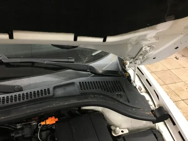Defletor de água SKODA SUPERB 2 2008-2012 OEM image 2