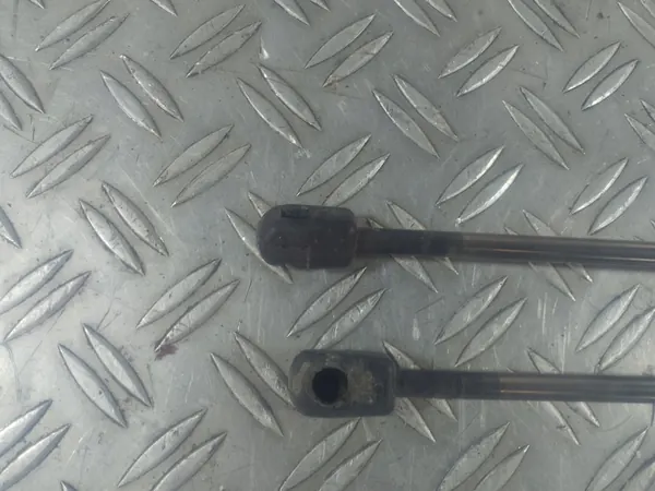 BMW X1 E84 09-15 Baklucka Aktuatorer Set 51242990136 image 2