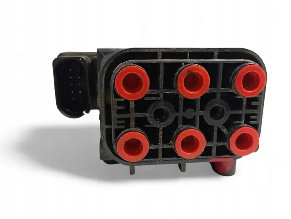 Porsche Cayenne Ilmajousitusmoduuli OEM 15152400272 image 4