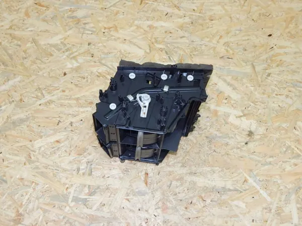 Válvula ar aquecimento VW T5 Multivan OEM 7L0815357 image 6