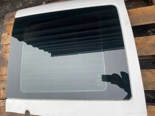 Verwarmd rechter achter schuifdeur glas OEM E9 43R-000016 image 2