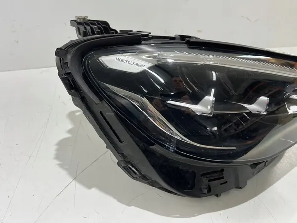 MERCEDES E W213 Rechter Full LED Koplamp image 2