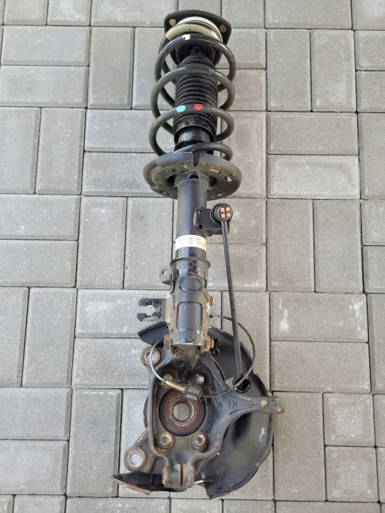 Amortisseur droit complet OEM LUOA1856913 Mazda CX-5 image 4