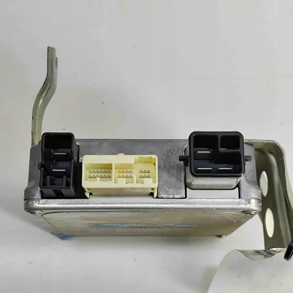 Module direction assistée Toyota RAV4 OEM 8965042040 image 6