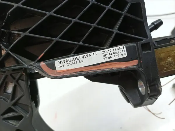 Bomba de pedal de embrague OEM 1K1721059ES Skoda Superb II image 3