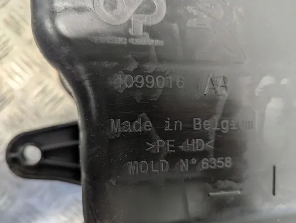 AdBlue-säiliö OEM 4099016 Opel Vivaro C 1.5 CDTI:lle image 4