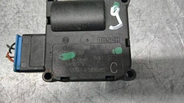 Verwarmingsmotor Audi A8 D3 3.0 TDI 4F0820511B image 2